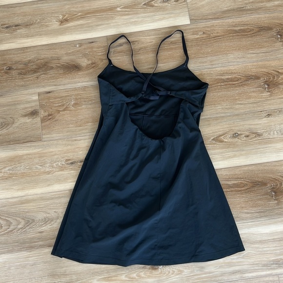 Aerie exercise dress - Picture 2 of 2